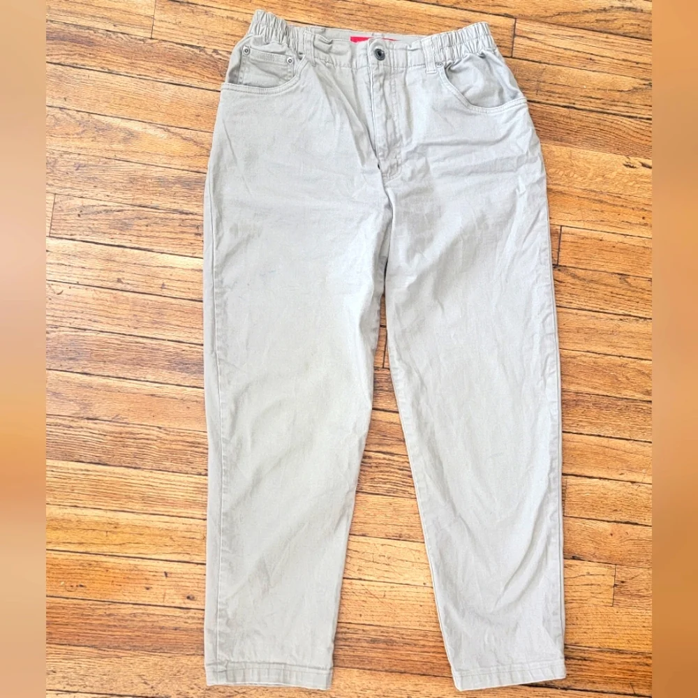 Dusty green Gloria Vanderbilt khaki pants with stretch waistband, Petite 8 - Picture 1 of 5